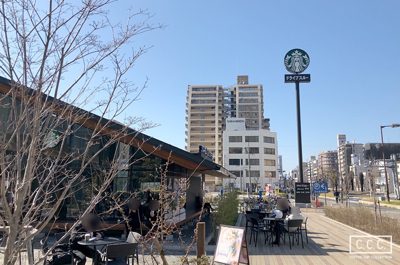 スターバックス コーヒー 堺フェニックス通り 利晶の杜店はドライブスルーあり