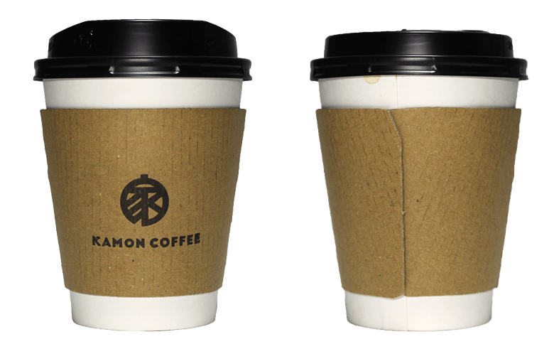 KAMON COFFEE（カモンコーヒー）のテイクアウト用コーヒーカップ